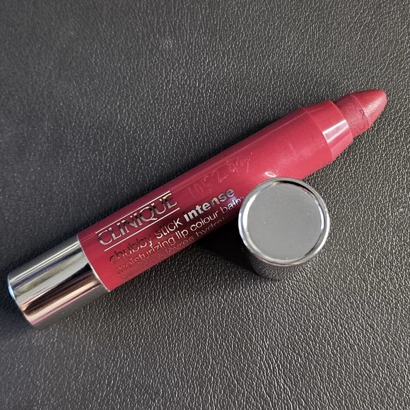 Clinique Chubby Stick Lip Colour Balm - Picture 2 of 9